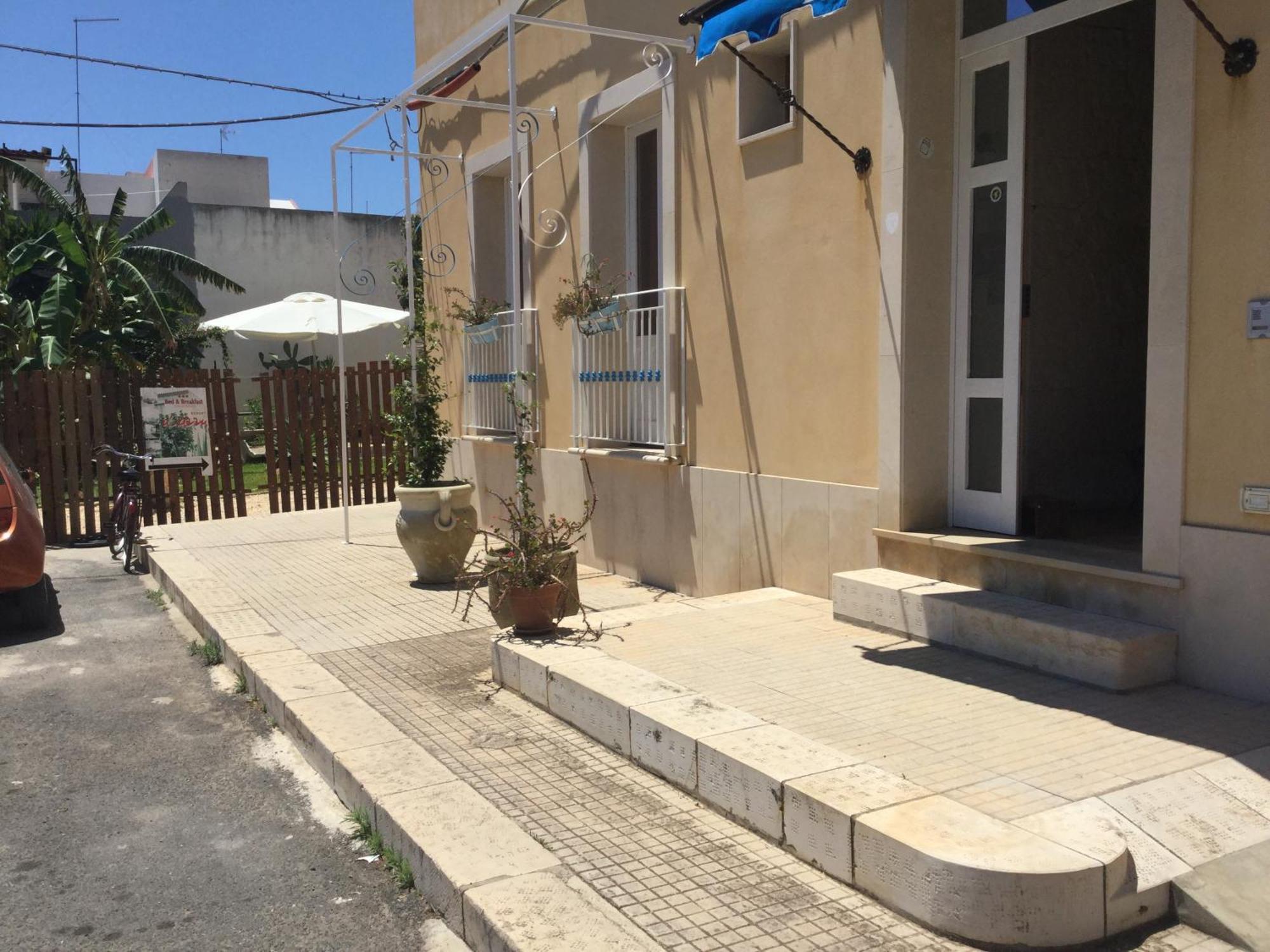 Bed and Breakfast U' Iazzu Avola Esterno foto
